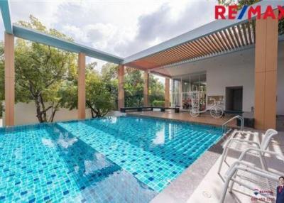 122 Sqm., 3 Beds Condo listed for ฿ 2,790,000.
