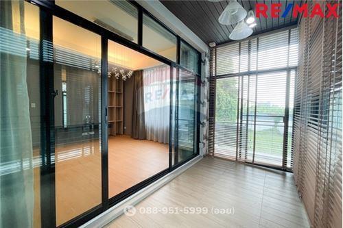 300 Sqm., 3 Beds House listed for ฿ 20,900,000.