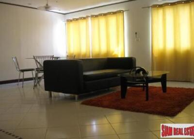 Witthayu Complex - Spacious One Bedroom on the 19th Floor in Phetchaburi, Bangkok