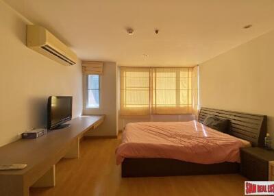 Serene Place Sukhumvit 24 - Amazing 2 Bedroom Condo in PhromPhong