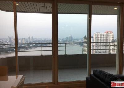 Watermark Chaophraya - 3 Bedroom River View Condo with Extensive Facilities and Shuttle Boat on 34th Floor of this Riverside Condo