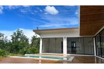 3-bedroom villa with pool on a 800 sqm land