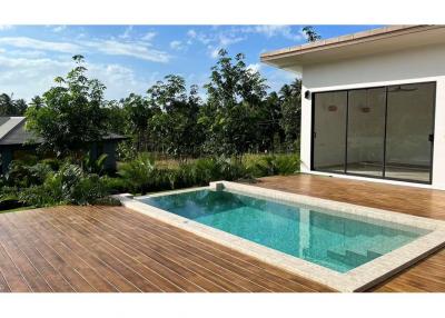 3-bedroom villa with pool on a 800 sqm land