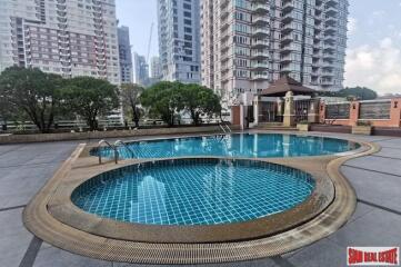 Regent on the Park 1 - Spacious Three Bedroom Condo + Maids Room + Two Balconies for Sale at Sukhumvit 26, Phrom Phong