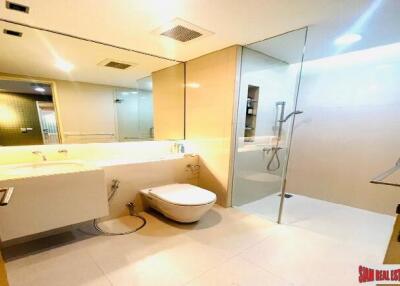 Domus Condominium - Ultra Luxury 4 + 1 Unit Partly Furnished with Green Views at Sukhumvit 18, Asoke