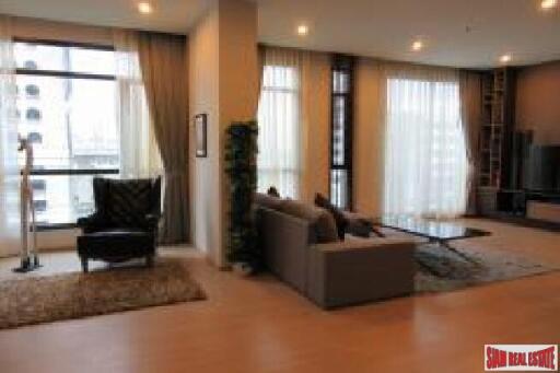 The Capital Condo Ekkamai-Thong Lo - Spacious 4 Bed Condo in Thonglor