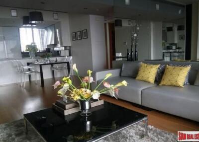 The Met Sathorn - Elegant and Modern Two Bedroom Condo within Walking Distance to BTS Chong Nonsi