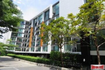 D65 - Large Spacious Three Bedroom in Low Rise Condo between Ekkamai and Phra Khanong