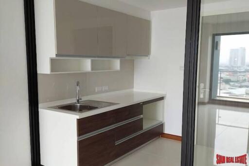 Supalai Premier Charoen Nakhon - One Bedroom Pool View Condo for Sale in Krung Thonburi