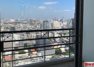 Sathorn House - Spacious One Bedroom Corner Unit with Great City Views for Sale