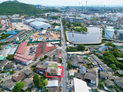 Urgent sale, 3-story commercial building, Sriracha, near the sea, Ao Udom, near Thai Oil, Chonburi.