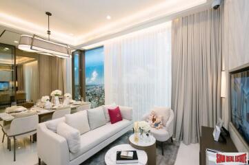 New Ultra Luxury High-Rise on Sukhumvit Road close to BTS Ekkamai - 1 Bed Units - Optional Guaranteed Buy Back after 7 Years!