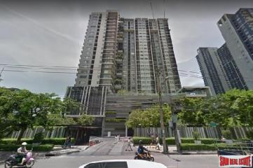 Blocs 77  One Bed on High Floor with Serene Green, Canal and City Views at Sukhumvit 77, Onnut