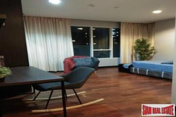 Wilshire Condominium - Elegant Three Bedroom Condo for Sale at Sukhumvit 22