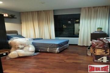 Wilshire Condominium - Elegant Three Bedroom Condo for Sale at Sukhumvit 22