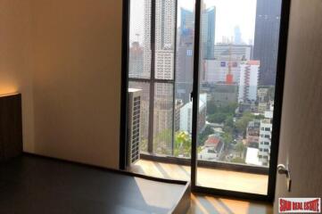 Siamese Exclusive 31 - New Luxury 2 Bed Corner Unit on 17th Floor in Phrom Phong