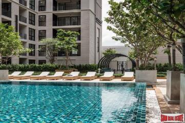 New Luxury Low Rise Condominium Project in an Excellent Area Rama 9 - Last 2 Bed Unit - 23% Discount!