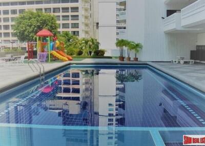 Grand Ville House 2 - Super Large Four Bedroom Family Style Condo for Sale in the Heart of Asok
