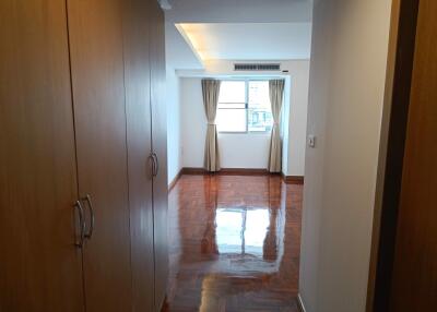 5 bed Condo in The Peony Chong Nonsi Sub District C020627