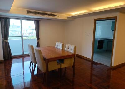 5 bed Condo in The Peony Chong Nonsi Sub District C020627