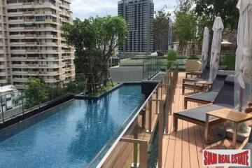 LIV@49 - Superior Spacious Living with Two Balconies near Sukhumvit 49, Bangkok