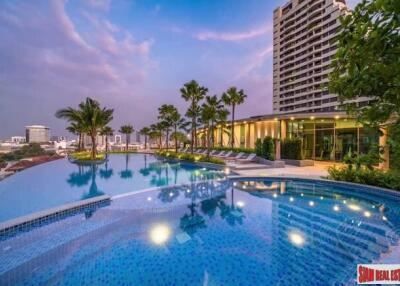 Supalai Oriental Sukhumvit 39 - Elegant Three Bedroom for Sale on 30th Floor with Great Views - Near BTS Phrom Phong
