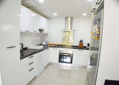 3 Bedrooms Villa / Single House in Baan Pruksanara East Pattaya HS0001