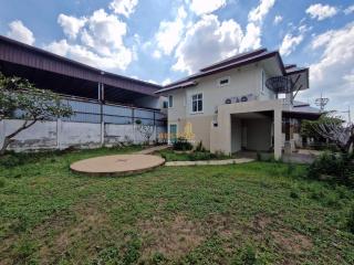 2 Bedrooms Villa / Single House in The Villas Rachawadee East Pattaya H011508