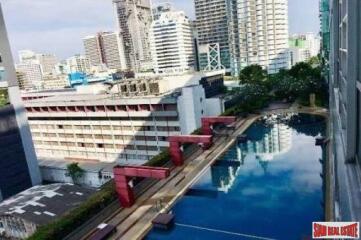 The Trendy Sukhumvit 13 - Bright Contemporary One Bedroom Condo with City Views in Nana