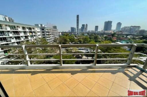 The Waterford Sukhumvit 50 - Bright and Contemporary Two Bedroom Condo on Sukhumvit 50, Bangkok