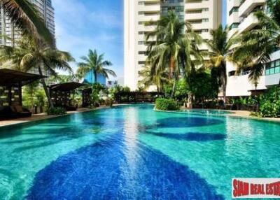 Sathorn Garden - Elegant Super Spacious Three Bedroom Condo for sale in Sathorn