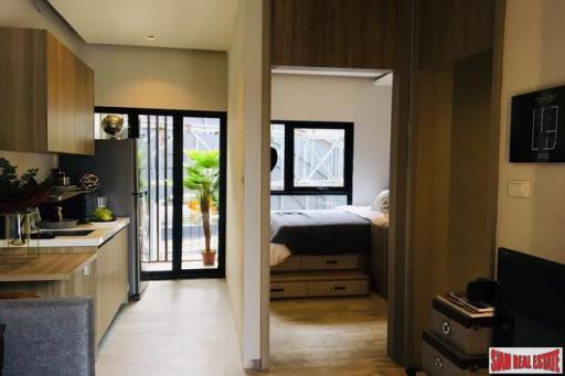 Nearing Completion is this High-Rise Condo with Direct BTS Access (Talat Phlu) at Sathorn - 1 Bed Units - 10% Discount!