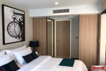 Na Vara Residence - Bright and Comfortable One Bedroom Pool View Condo in Chit Lom