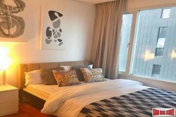 Baan Siri 31 - Reduced price Large Newly Refurbished Two Bedroom Corner Condo for Sale in Phrom Phong