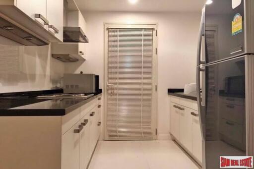 Baan Siri 31 - Reduced price Large Newly Refurbished Two Bedroom Corner Condo for Sale in Phrom Phong