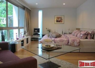 Ficus Lane - Super Large and Luxurious Four Bedroom Condo Near Sky Train in Phra Khanong