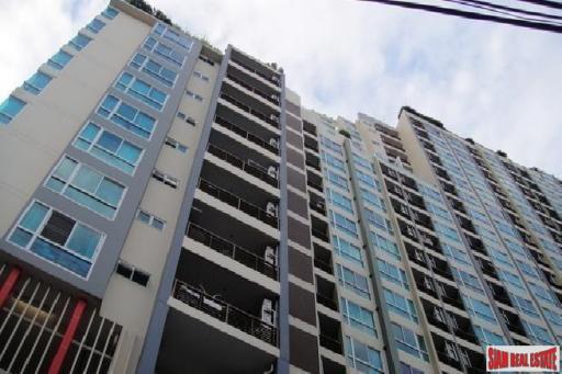 WISH@SAMYAN  Modern 1 Bed Condo in High-Rise Condo at Sam Yan, Bang Rak