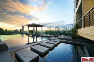 WISH@SAMYAN  Modern 1 Bed Condo in High-Rise Condo at Sam Yan, Bang Rak