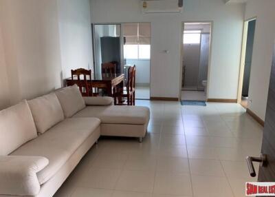 Supalai Park Ratchayothin - Two Bedroom Corner Condo on High Floor in Phahon Yothin