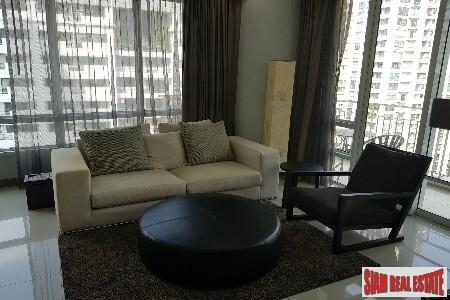 Baan Rajprasong Bangkok - Large Corner One Bedroom Condo for Sale in Lumphini