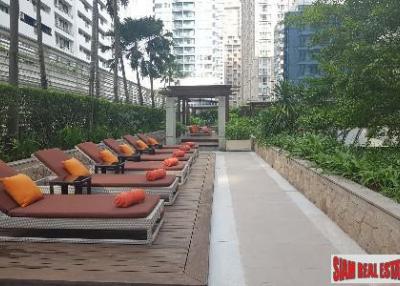 Baan Rajprasong Bangkok  Large Corner One Bedroom Condo for Sale in Lumphini