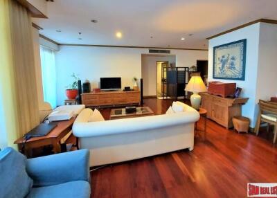 Baan Chaopraya Condominium - 2 Bed Quality Riverside Condo for Sale Close to Icon Siam and BTS