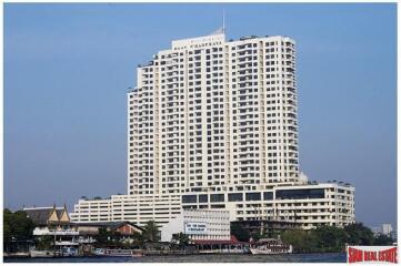 Baan Chaopraya Condominium - 2 Bed Quality Riverside Condo for Sale Close to Icon Siam and BTS