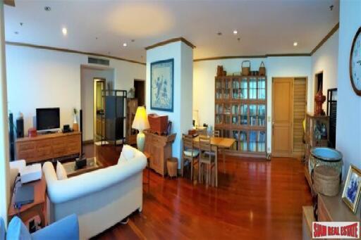 Baan Chaopraya Condominium - 2 Bed Quality Riverside Condo for Sale Close to Icon Siam and BTS