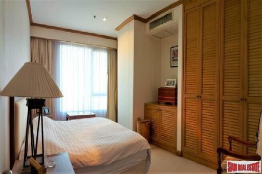 Baan Chaopraya Condominium - 2 Bed Quality Riverside Condo for Sale Close to Icon Siam and BTS