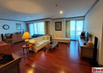 Baan Chaopraya Condominium - 2 Bed Quality Riverside Condo for Sale Close to Icon Siam and BTS