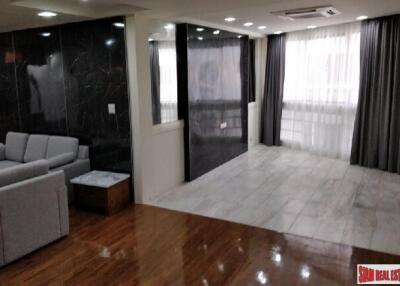 President Park - Three Bed Renovated Condo for Sale at Sukhumvit 24