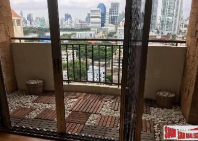 Monterey Place Condominium - 1 Bed Condo with Lake Views next to Queen Sirikit and Convention Centre MRT, Asoke