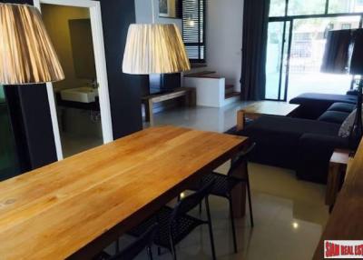 Flora Wongsawang  Three Bedroom Townhome in Low Density Secure Estate - Pets are Welcome!