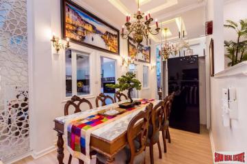 Crystal Ville  Stunning Hi-End Furnished Townhome in Lad Phrao